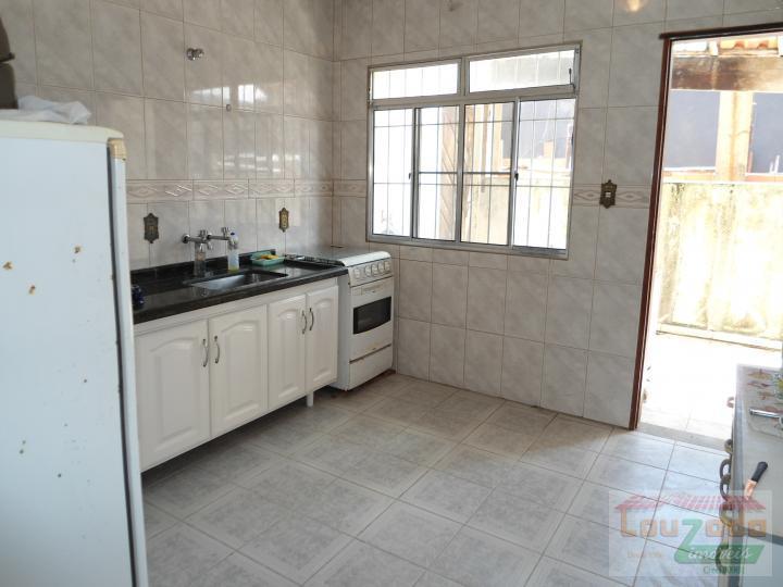 Casa à venda com 3 quartos, 250m² - Foto 17