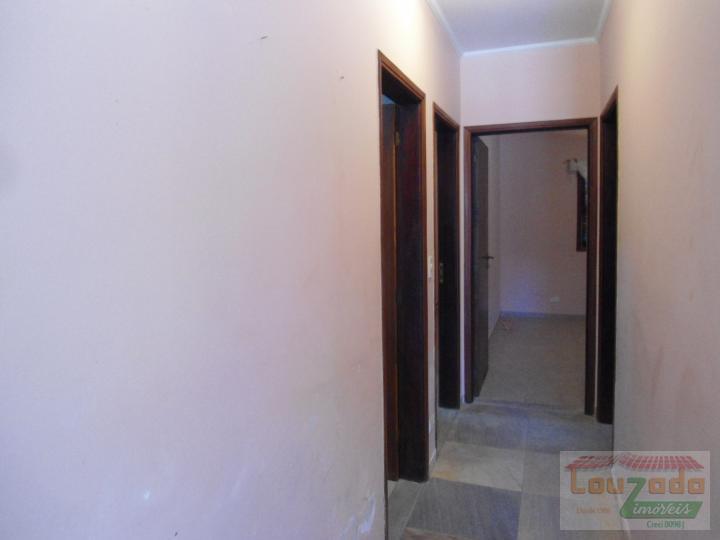 Casa para alugar com 3 quartos, 250m² - Foto 6