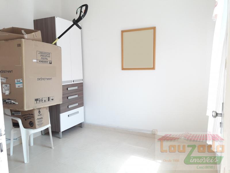 Casa à venda com 3 quartos, 360m² - Foto 20