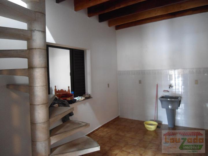 Casa à venda com 3 quartos, 250m² - Foto 13