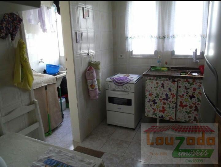 Apartamento à venda com 2 quartos, 66m² - Foto 6