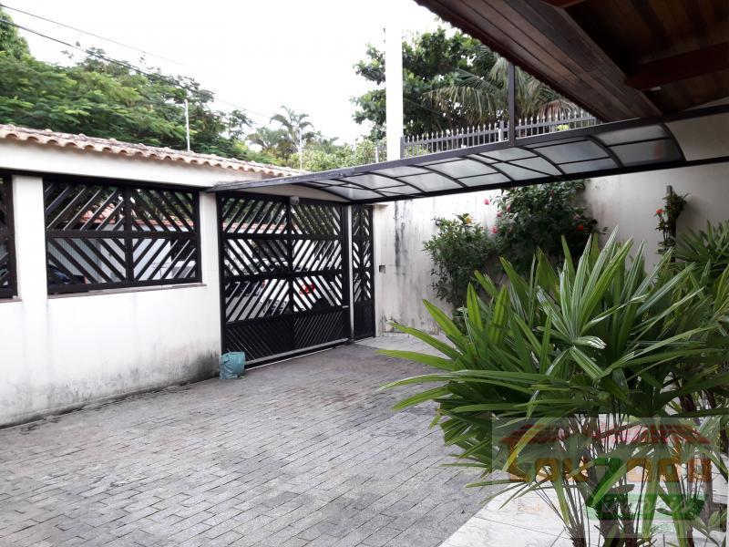 Casa à venda com 2 quartos, 300m² - Foto 7