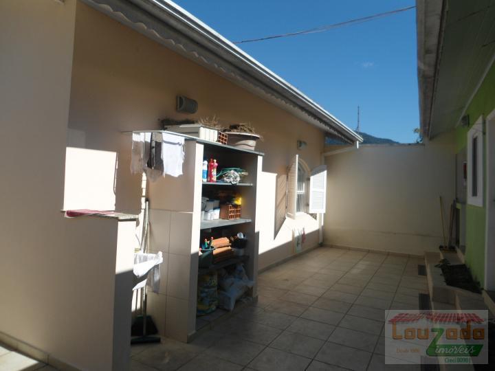 Casa à venda com 3 quartos, 350m² - Foto 13