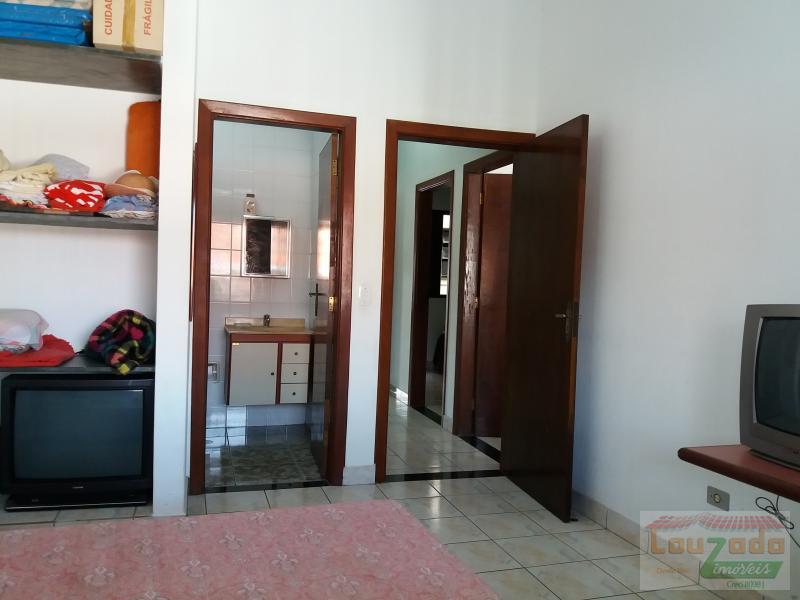 Casa à venda com 3 quartos, 300m² - Foto 22