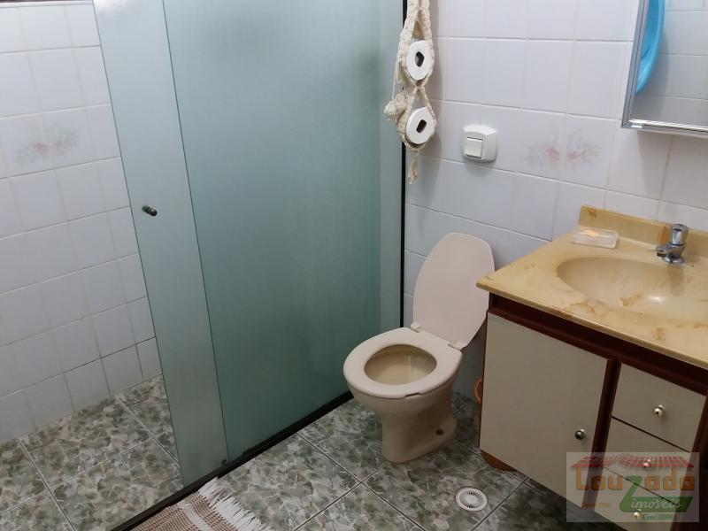 Casa à venda com 3 quartos, 300m² - Foto 17