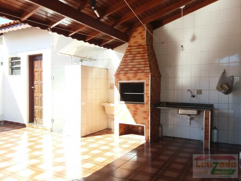 Casa à venda com 3 quartos, 300m² - Foto 8