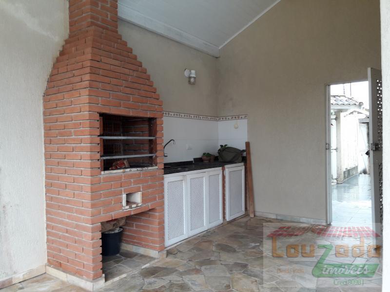 Sobrado à venda com 4 quartos, 250m² - Foto 4