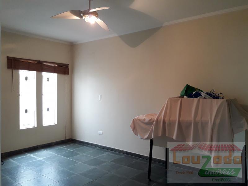 Sobrado à venda com 4 quartos, 250m² - Foto 13