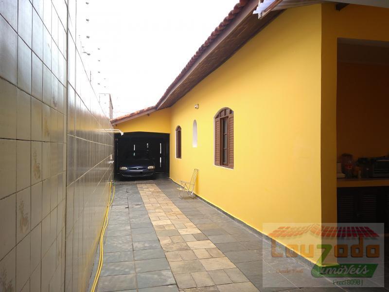 Casa à venda com 3 quartos, 275m² - Foto 18