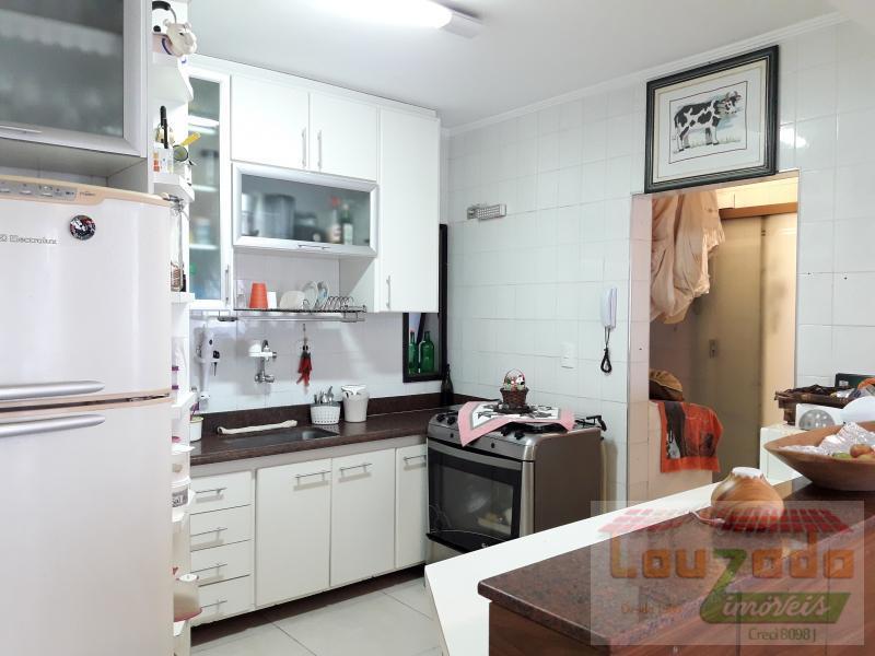 Apartamento à venda com 3 quartos, 85m² - Foto 7