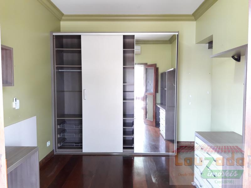 Sobrado à venda com 4 quartos, 377m² - Foto 21