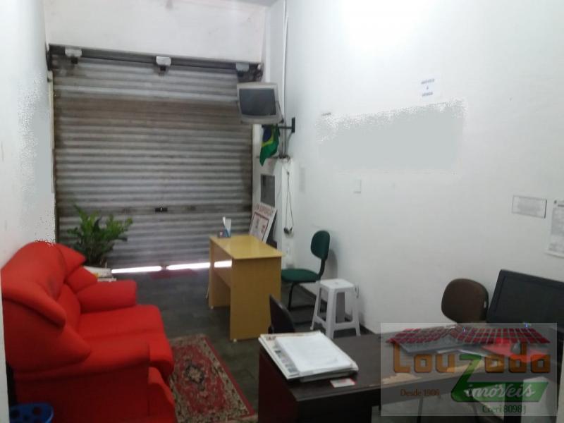 Prédio Inteiro à venda com 2 quartos, 300m² - Foto 2