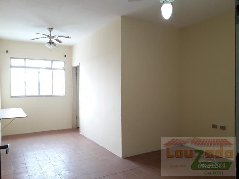 Apartamento para alugar com 1 quarto, 35m² - Foto 3