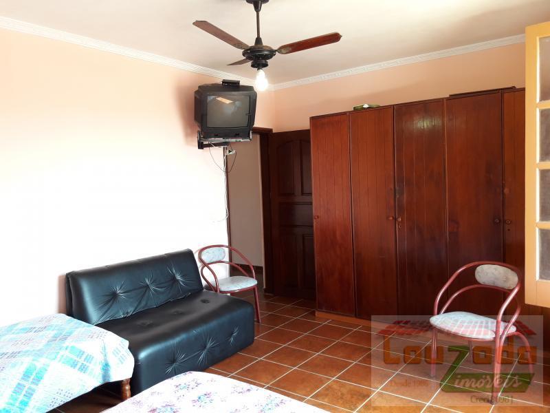 Sobrado à venda com 4 quartos, 264m² - Foto 14