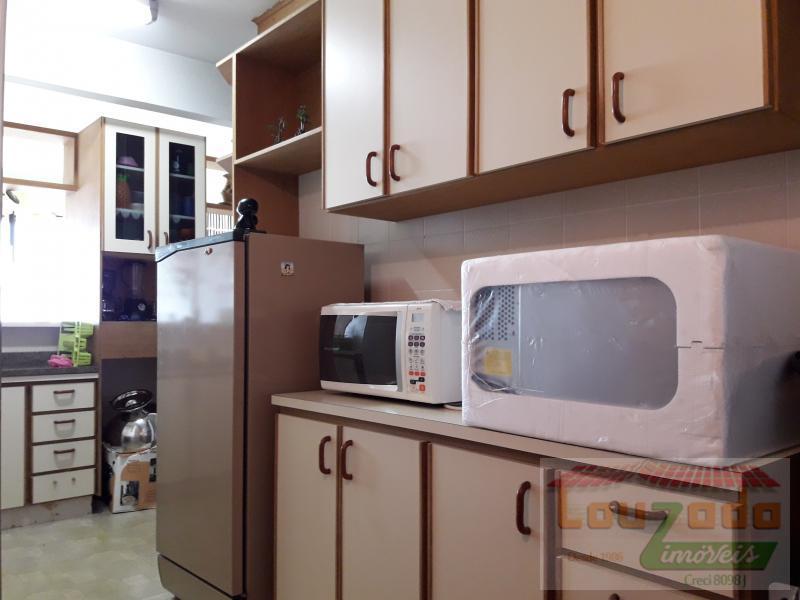 Apartamento à venda com 3 quartos, 75m² - Foto 8