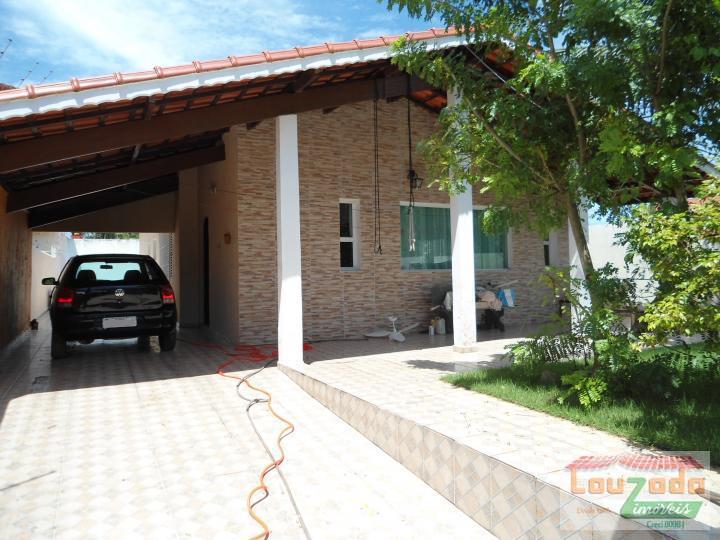 Casa à venda com 3 quartos, 330m² - Foto 1