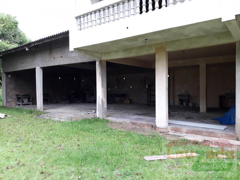 Sobrado à venda com 3 quartos, 3000m² - Foto 10