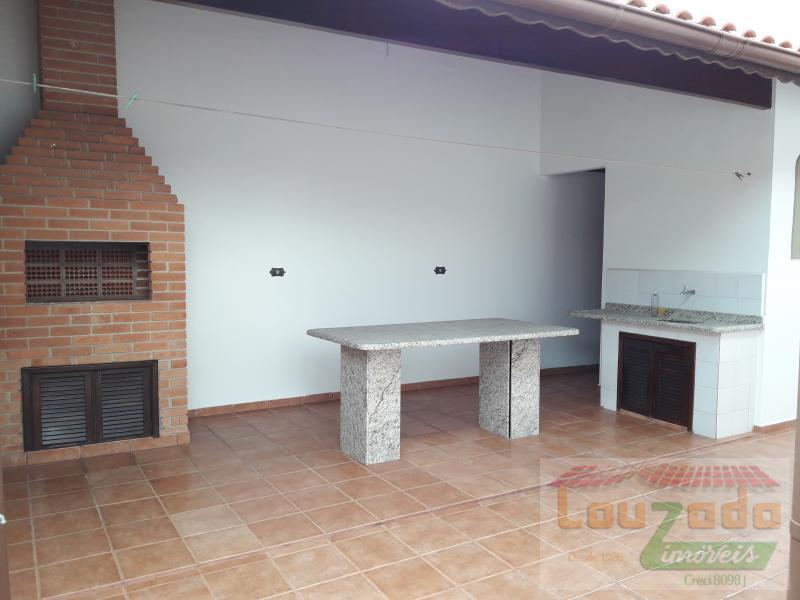 Casa à venda com 3 quartos, 250m² - Foto 6