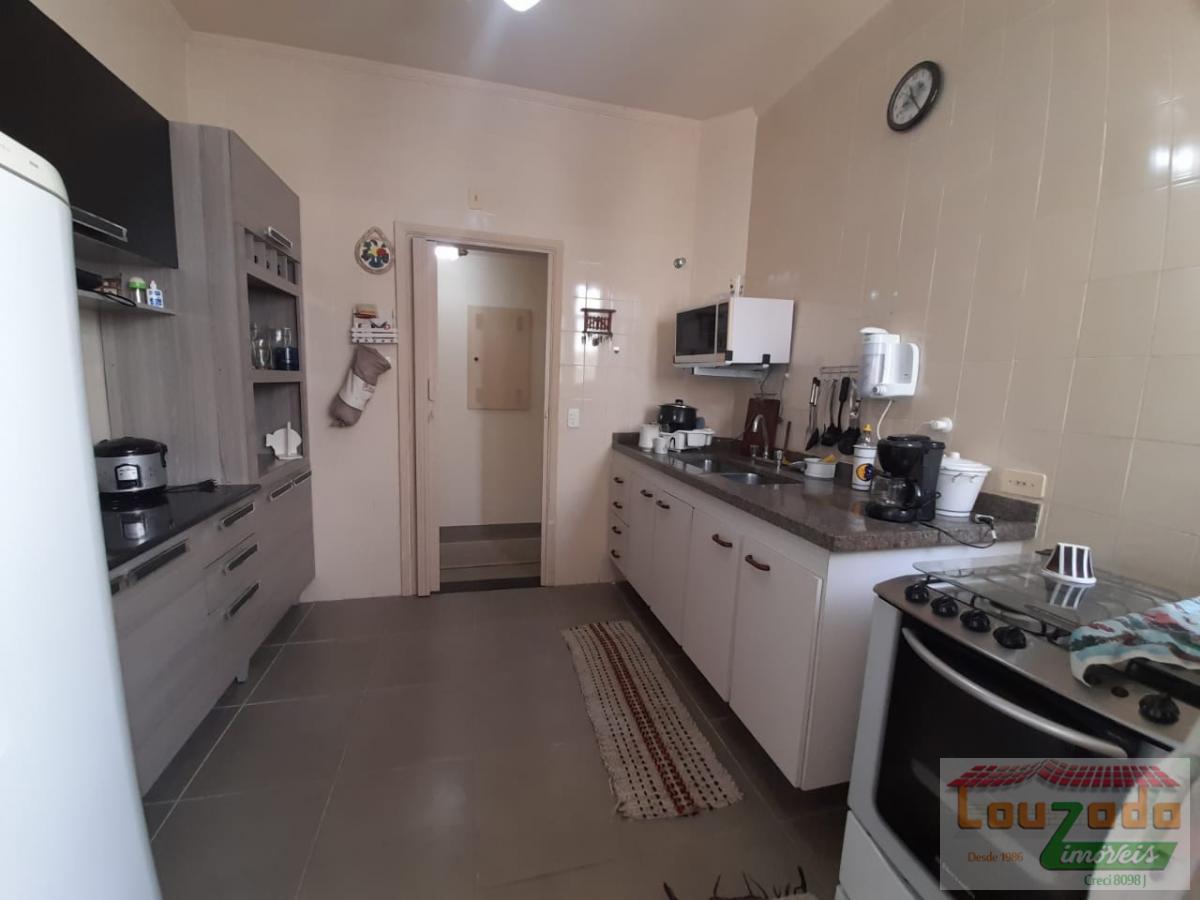 Apartamento à venda com 4 quartos, 236m² - Foto 7