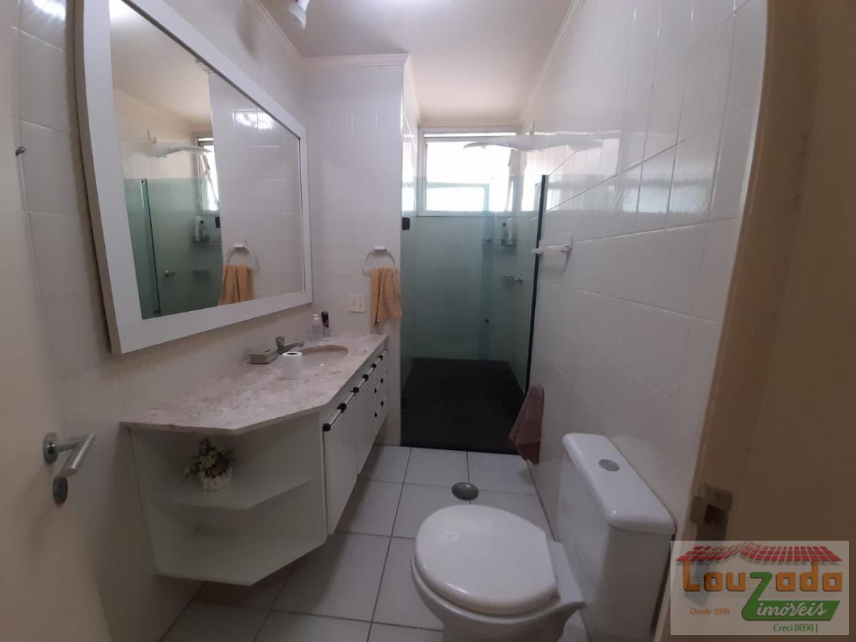 Apartamento à venda com 4 quartos, 236m² - Foto 17