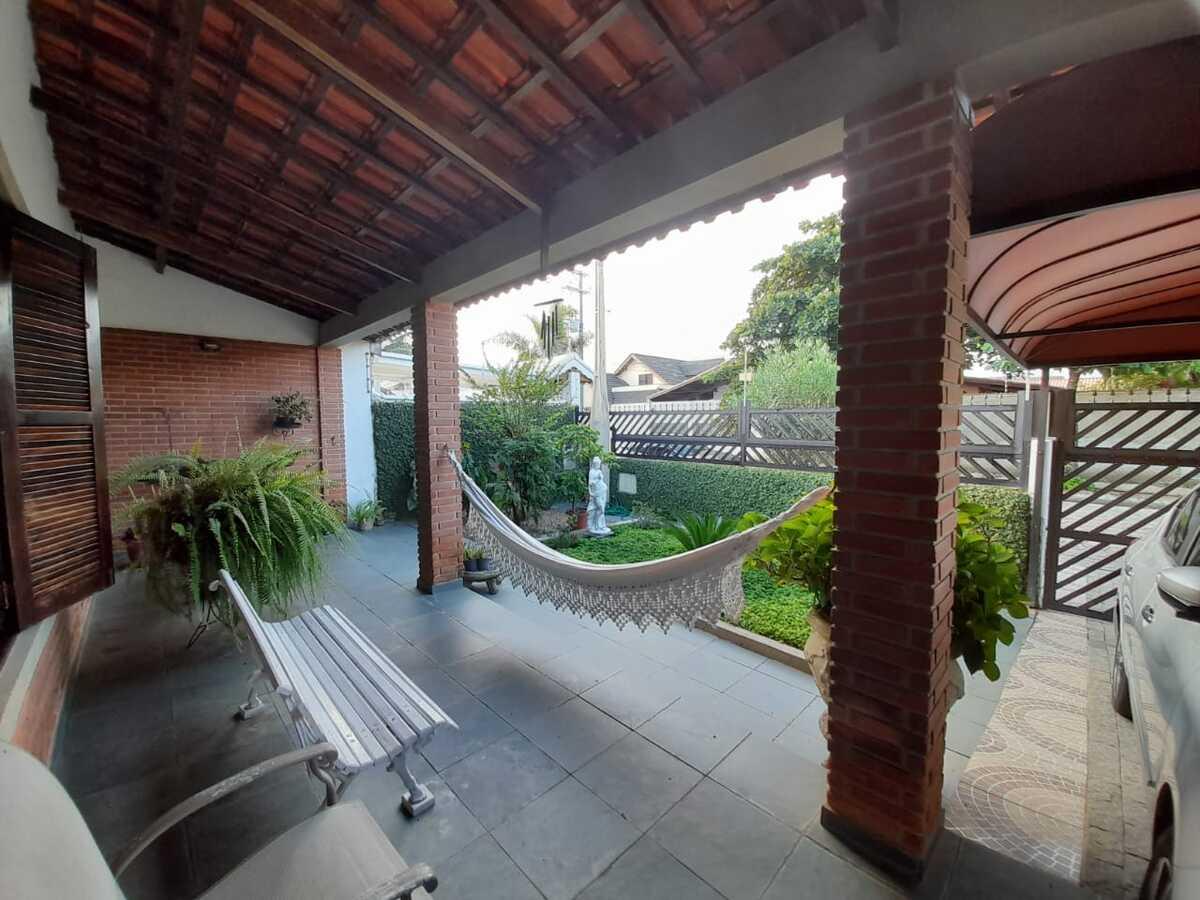 Casa à venda com 4 quartos, 690m² - Foto 7