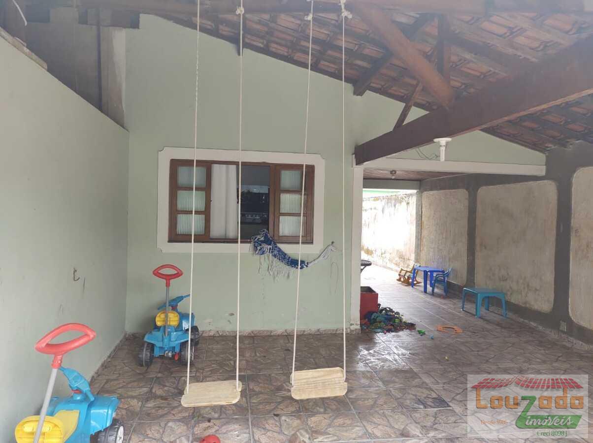 Casa à venda com 2 quartos, 217m² - Foto 1