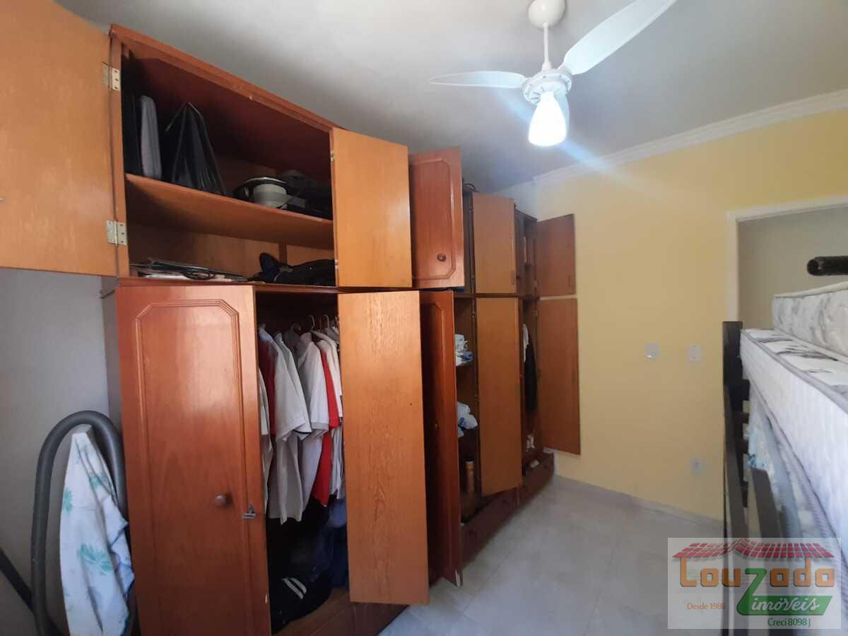 Casa à venda com 3 quartos, 180m² - Foto 10