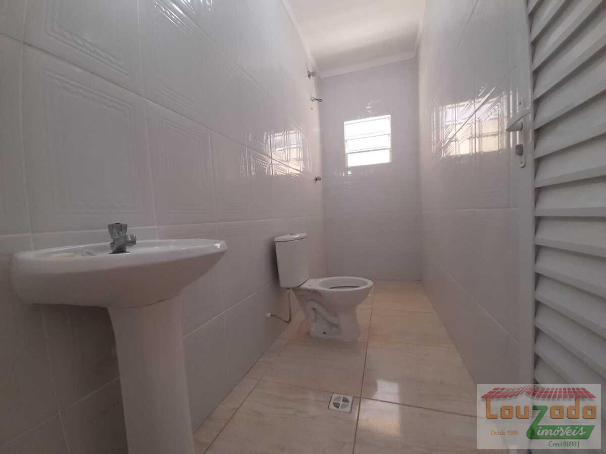 Casa à venda com 3 quartos, 180m² - Foto 10