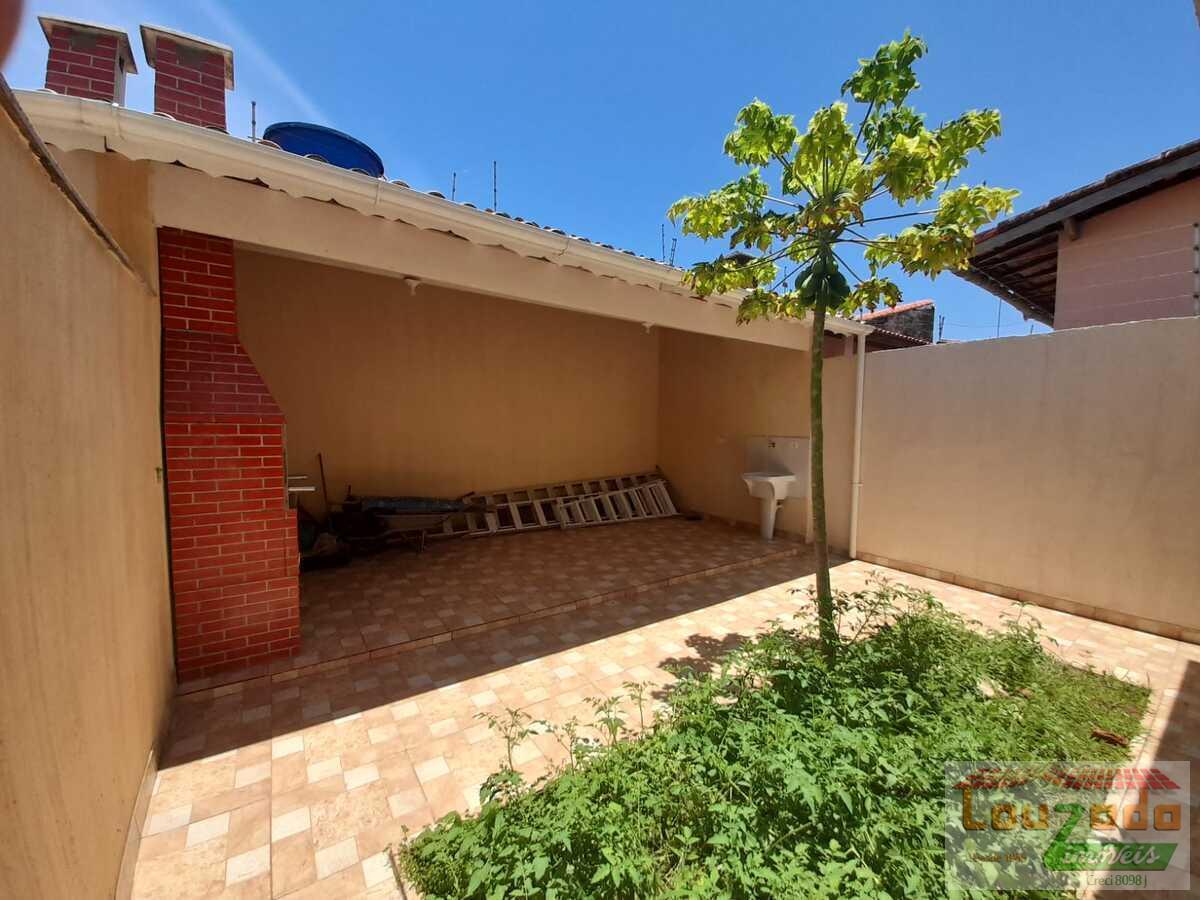 Casa à venda com 3 quartos, 180m² - Foto 16