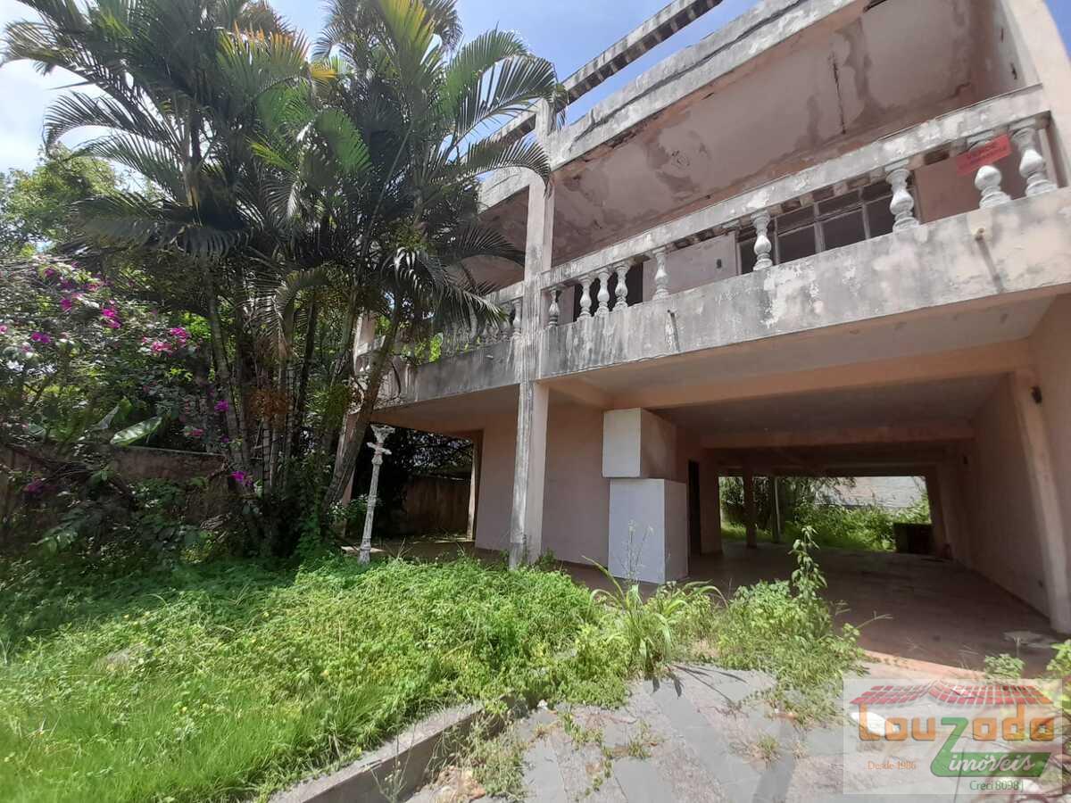 Sobrado à venda com 3 quartos, 288m² - Foto 1