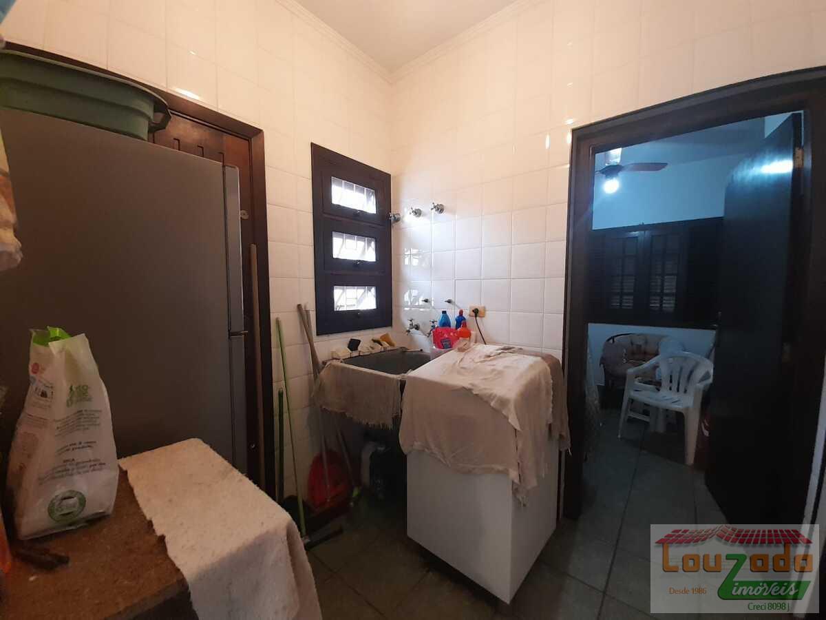 Sobrado à venda com 4 quartos, 375m² - Foto 6