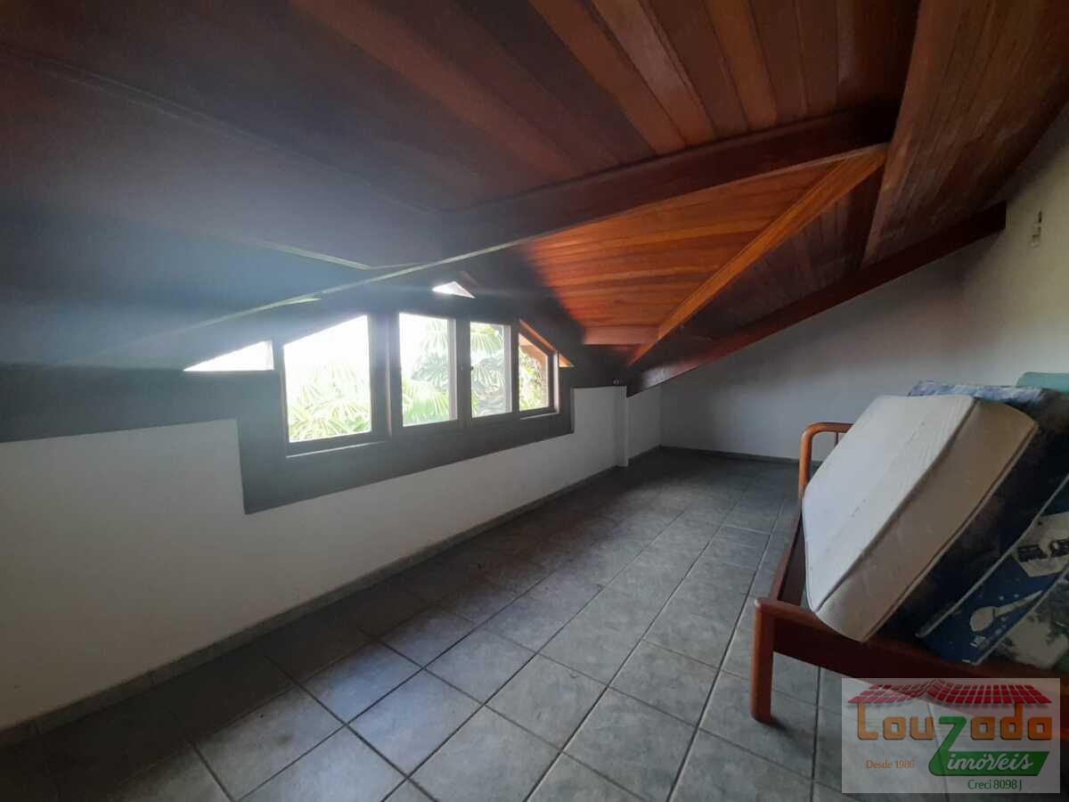 Sobrado à venda com 4 quartos, 375m² - Foto 16