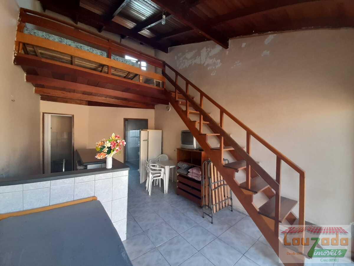 Casa à venda com 7 quartos, 420m² - Foto 18