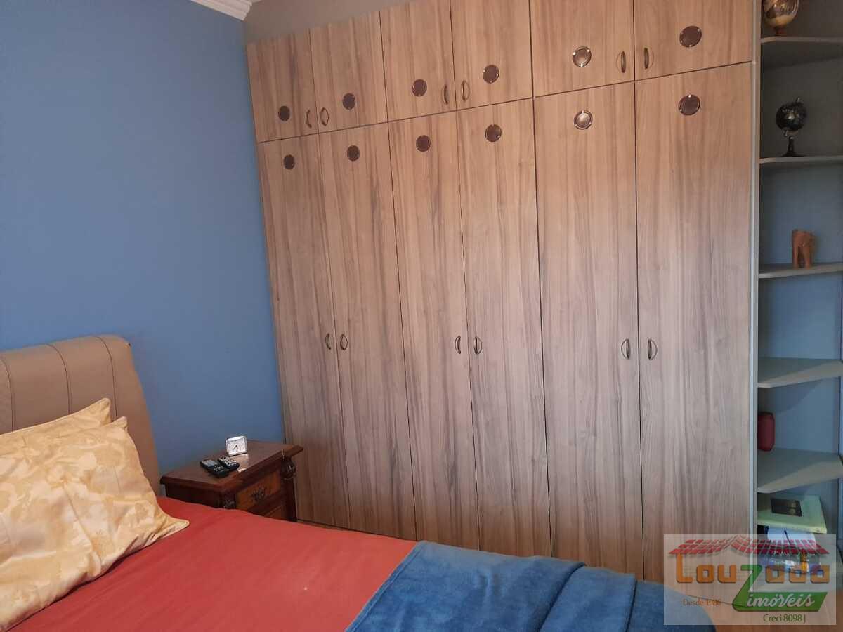 Sobrado à venda com 3 quartos, 288m² - Foto 10