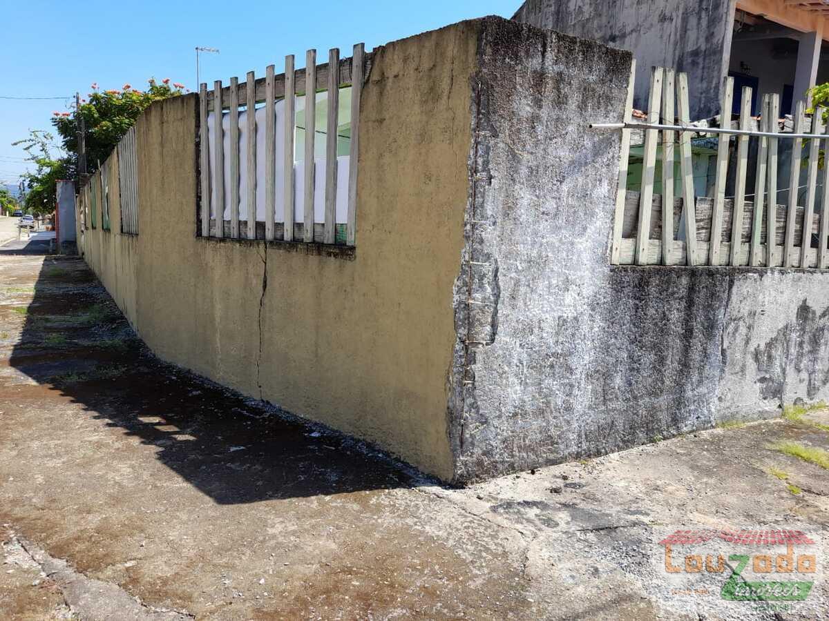 Casa à venda com 2 quartos, 300m² - Foto 9