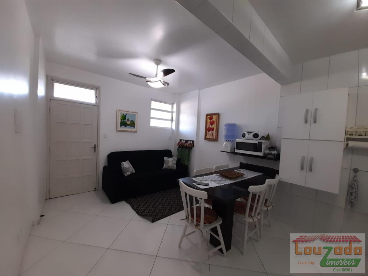 Apartamento à venda com 1 quarto, 40m² - Foto 2