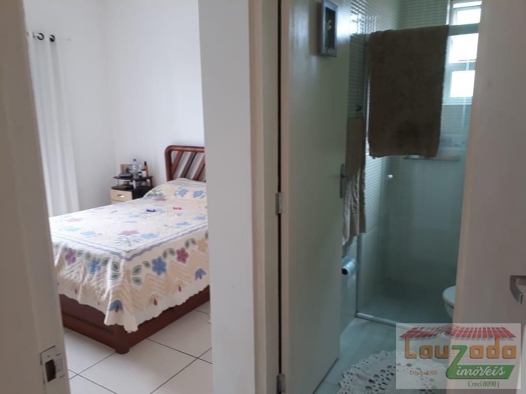 Sobrado à venda com 4 quartos, 250m² - Foto 11