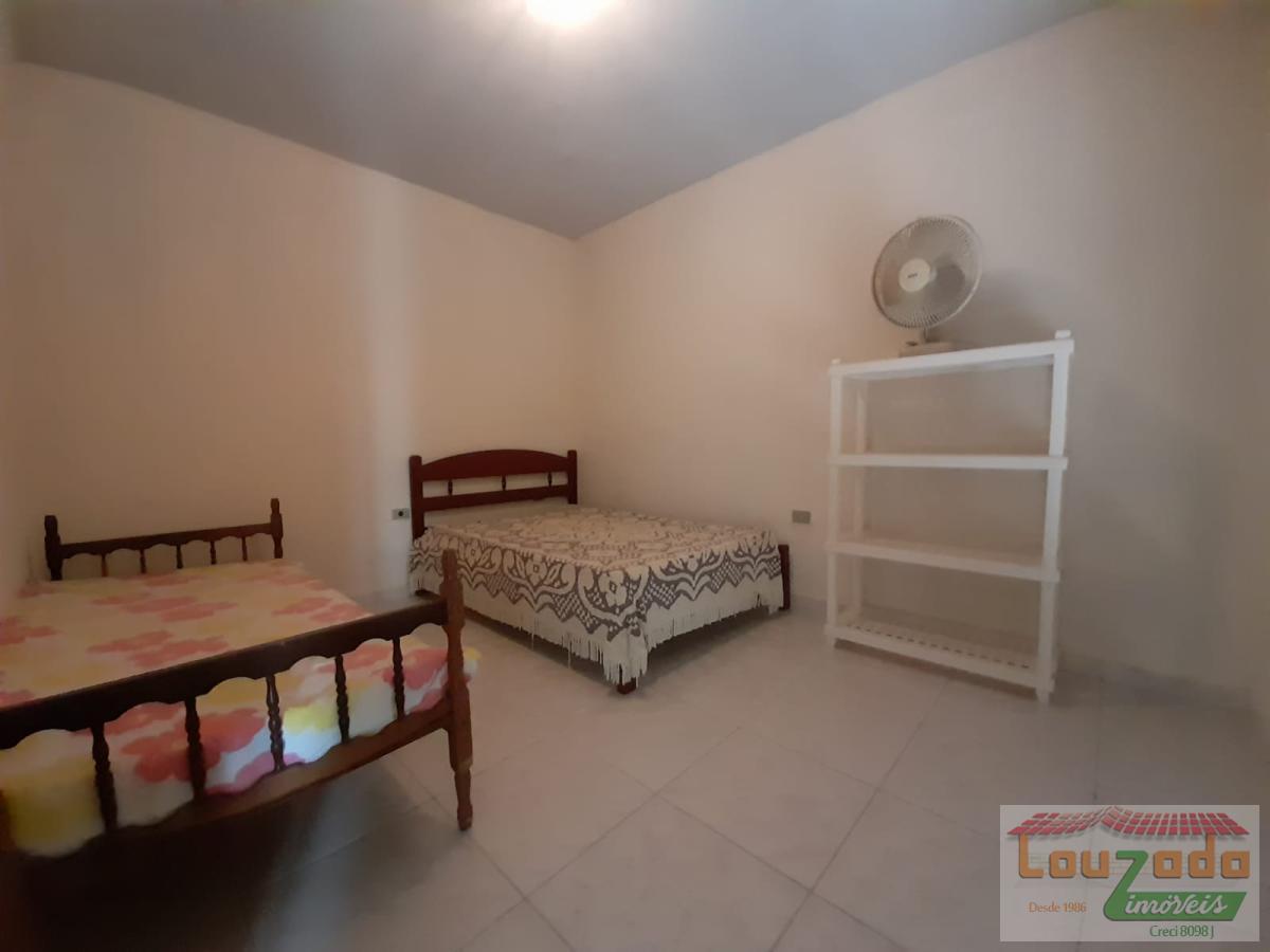 Sobrado à venda com 3 quartos, 270m² - Foto 12