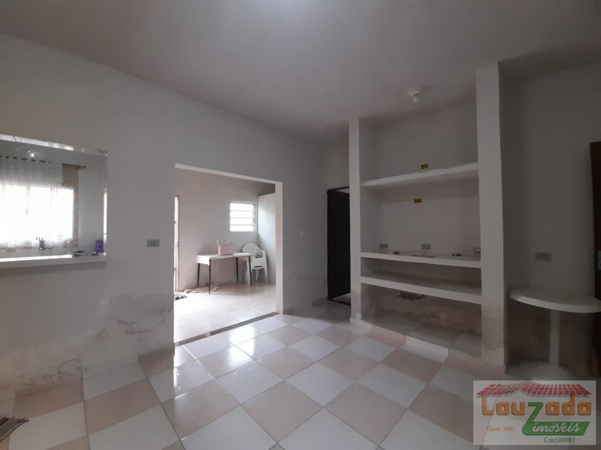 Sobrado à venda com 3 quartos, 270m² - Foto 3