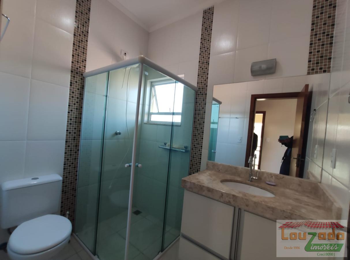 Sobrado à venda com 3 quartos, 329m² - Foto 17