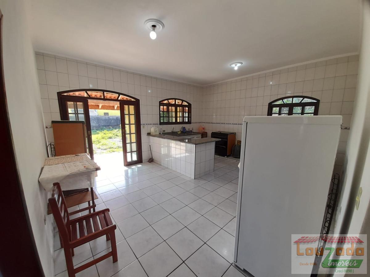 Casa à venda com 4 quartos, 1070m² - Foto 6