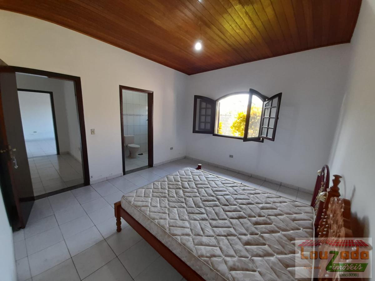 Casa à venda com 4 quartos, 1070m² - Foto 10