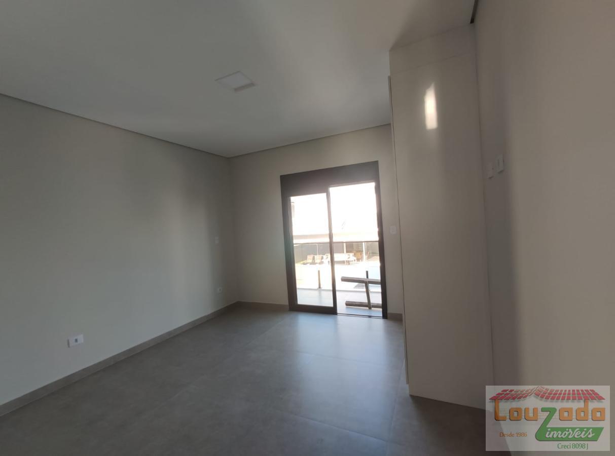 Sobrado à venda com 4 quartos, 312m² - Foto 14