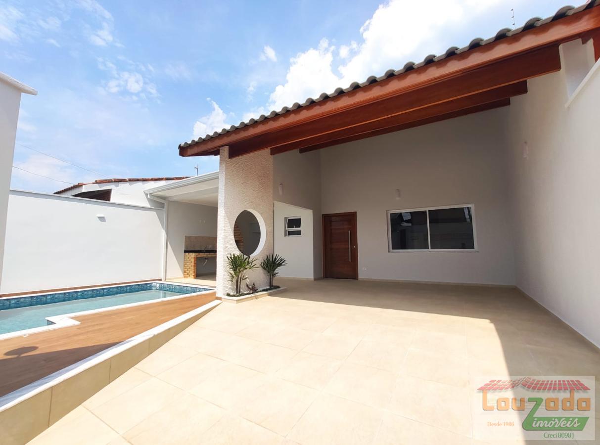 Casa à venda com 3 quartos, 250m² - Foto 2