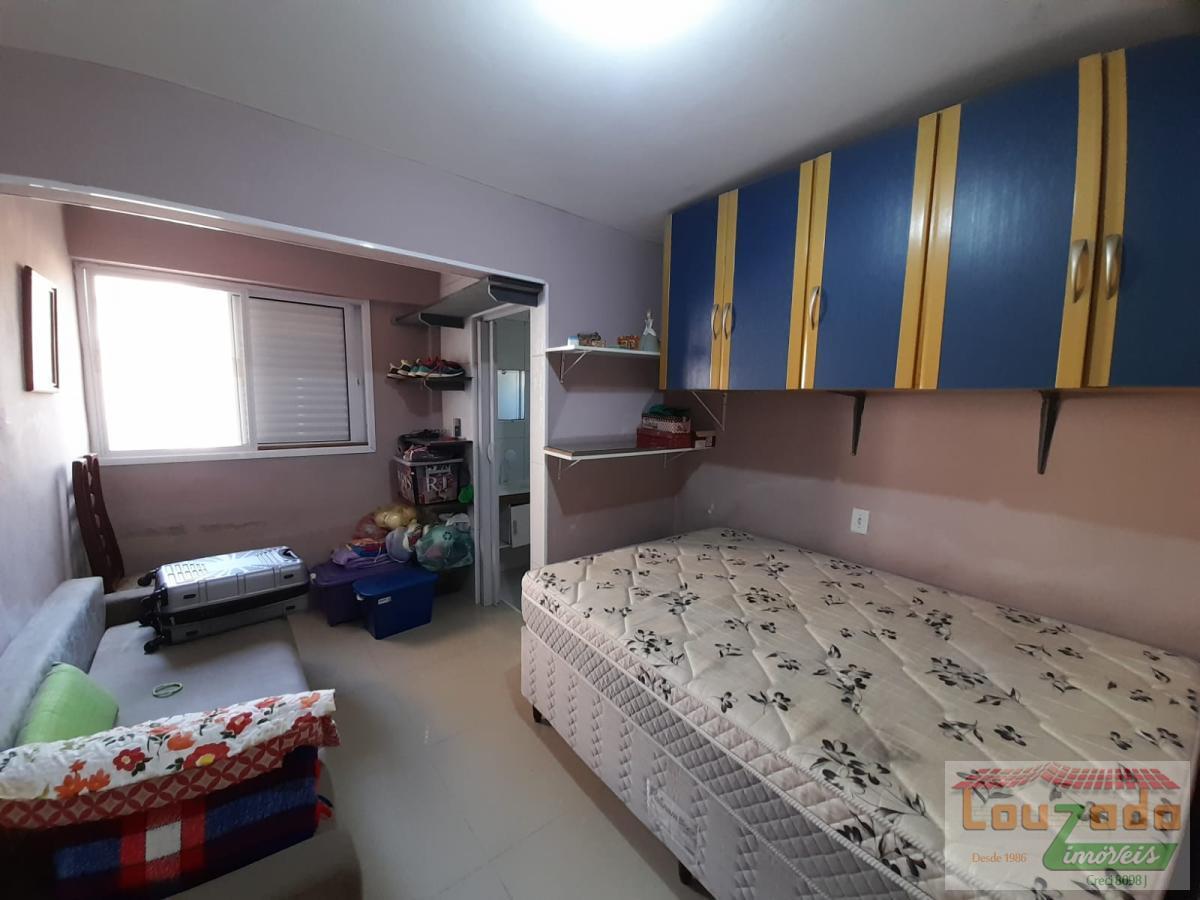 Casa à venda com 4 quartos, 500m² - Foto 12