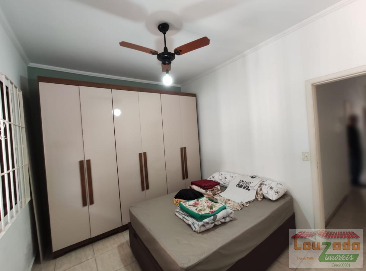 Casa à venda com 3 quartos, 280m² - Foto 12