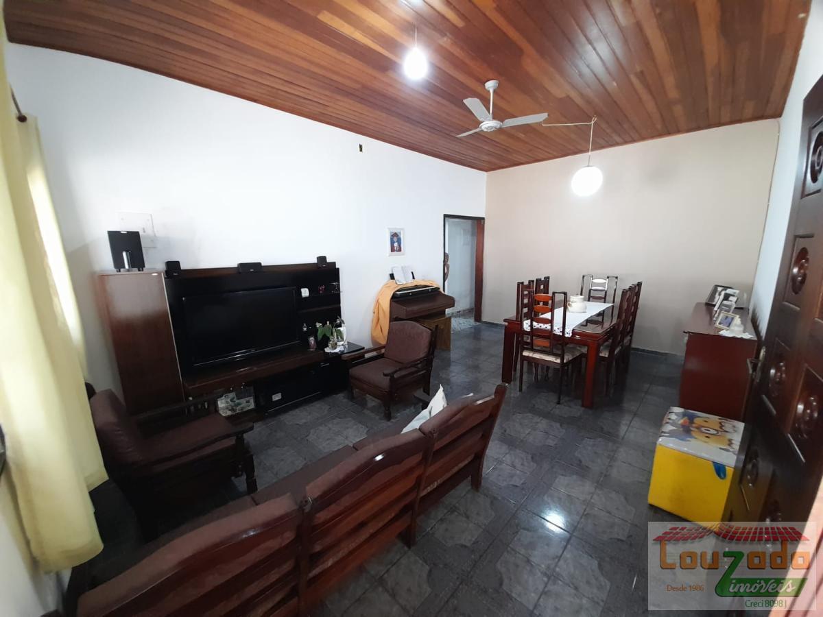 Casa à venda com 4 quartos, 960m² - Foto 5