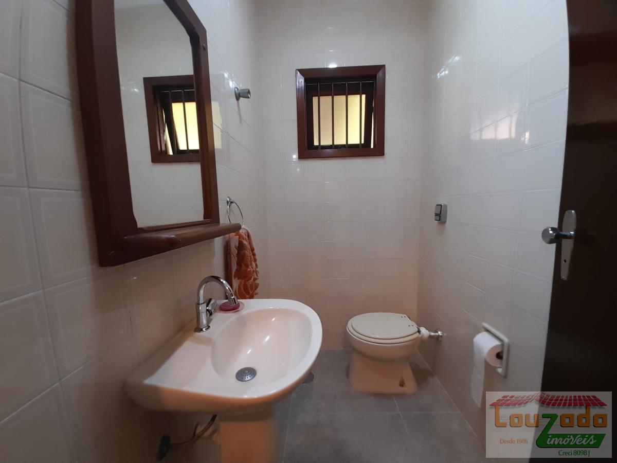 Casa à venda com 3 quartos, 600m² - Foto 5