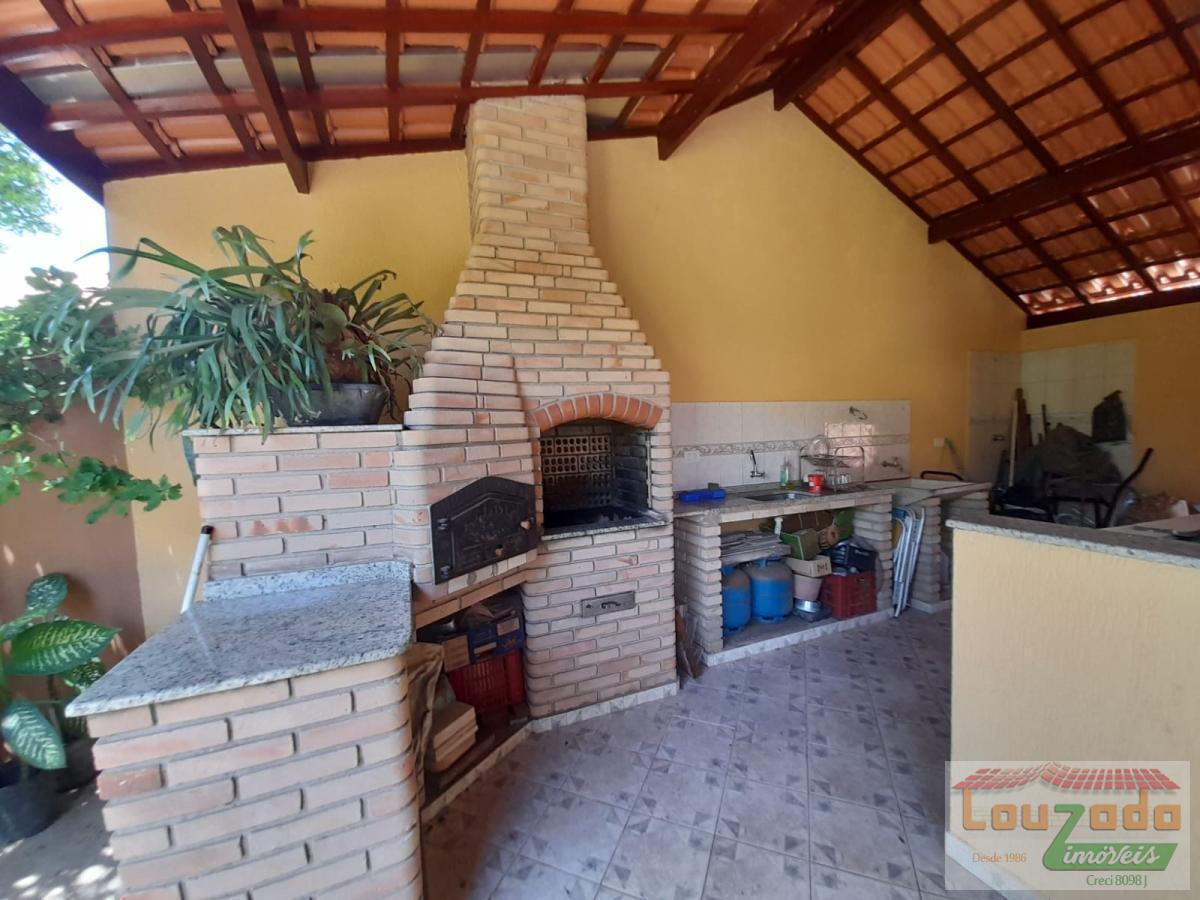 Casa à venda com 3 quartos, 600m² - Foto 16