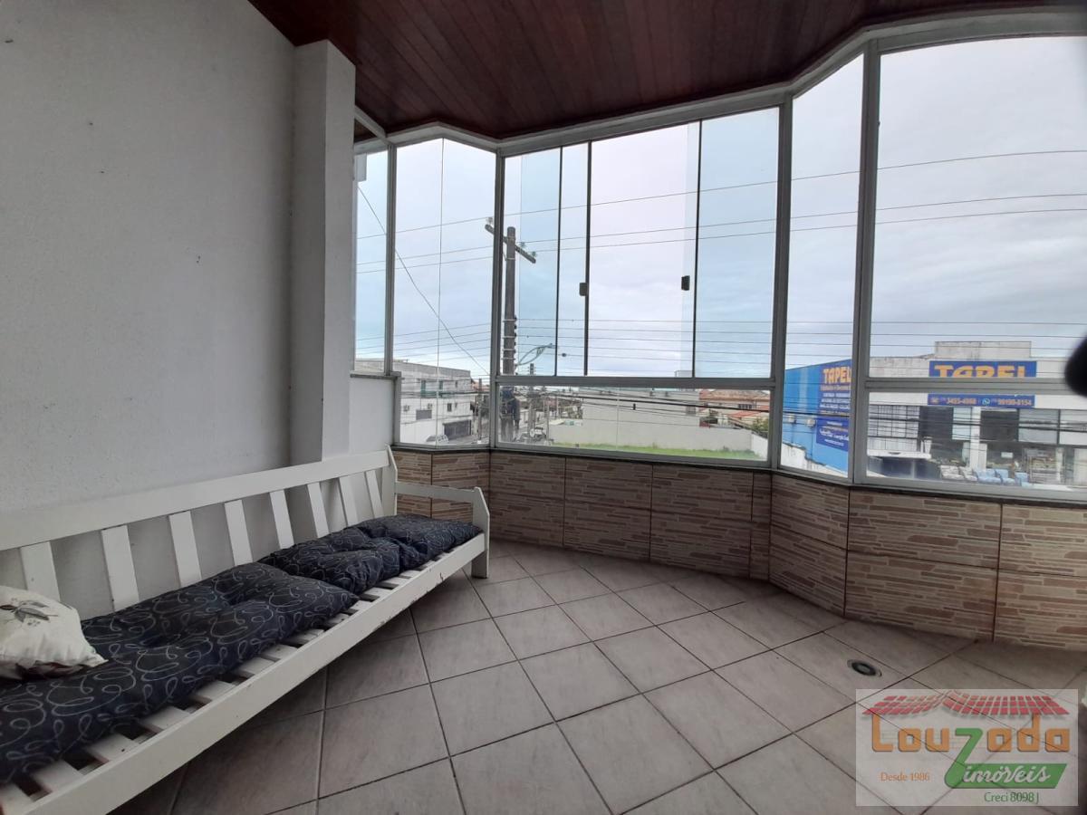 Apartamento à venda com 3 quartos, 187m² - Foto 4